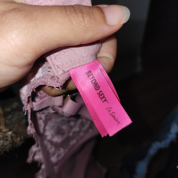 ❤️Beyond Sexy Light Pink Rhinestone Lace Padded Bra☆ - Picture 5 of 5